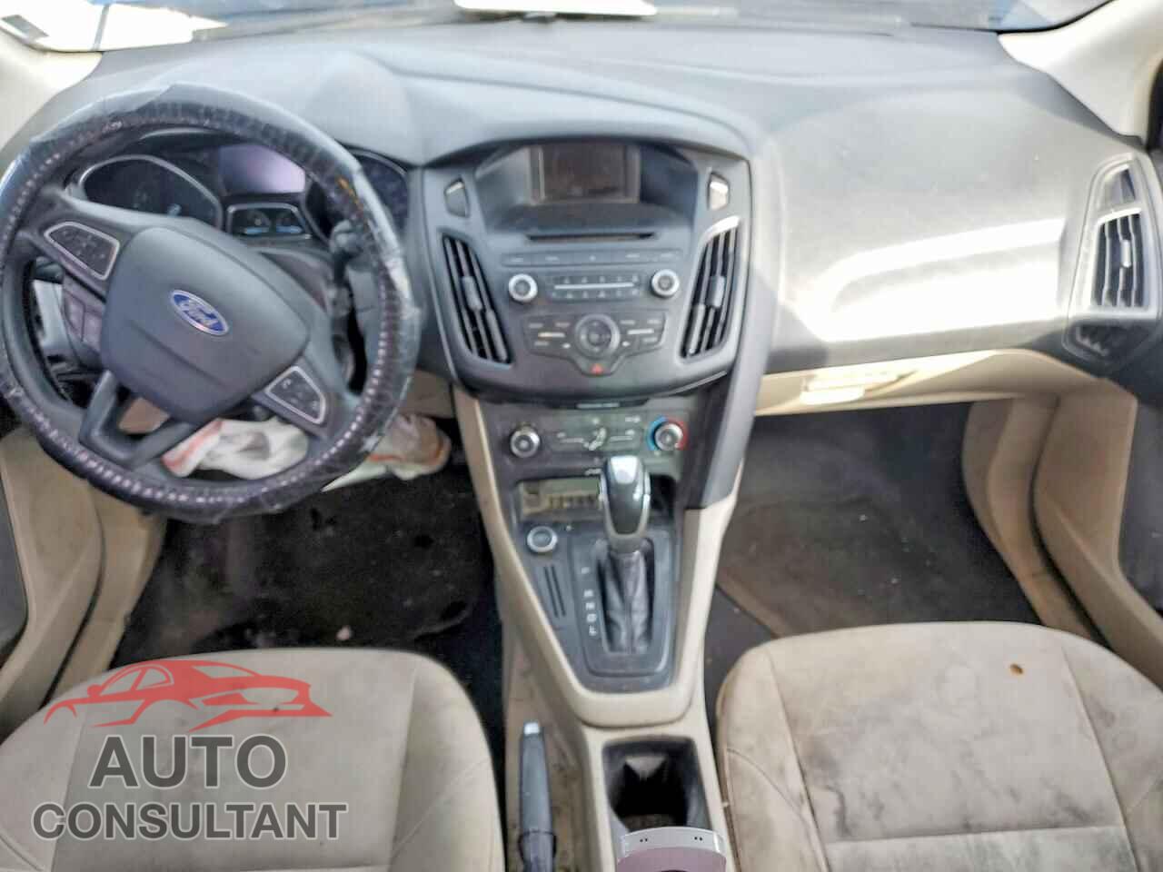 FORD FOCUS 2016 - 1FADP3F25GL272453