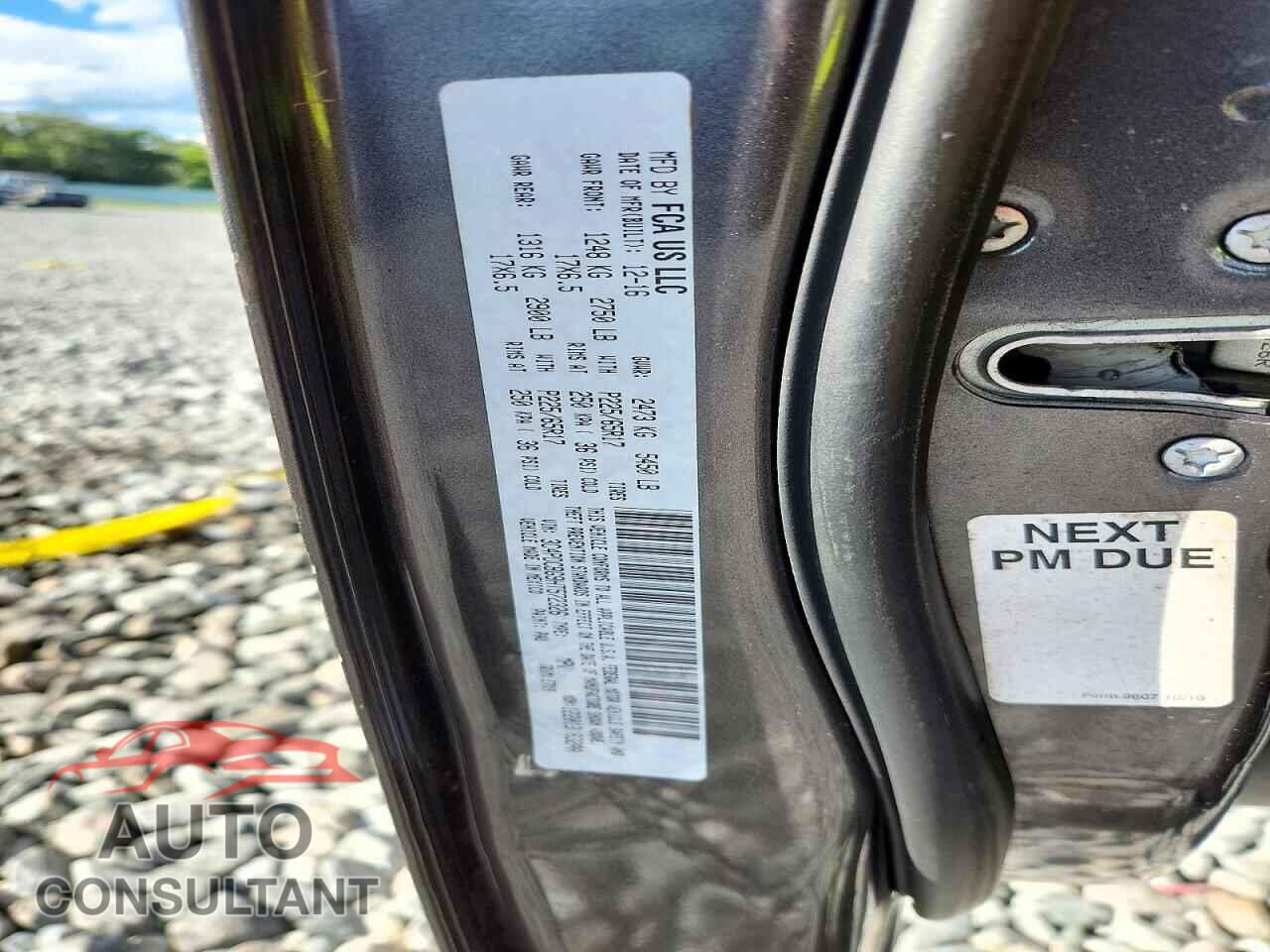 DODGE JOURNEY 2017 - 3C4PDCBG9HT572326