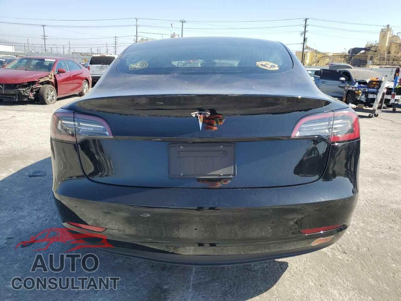 TESLA MODEL 3 2020 - 5YJ3E1EA6LF743192