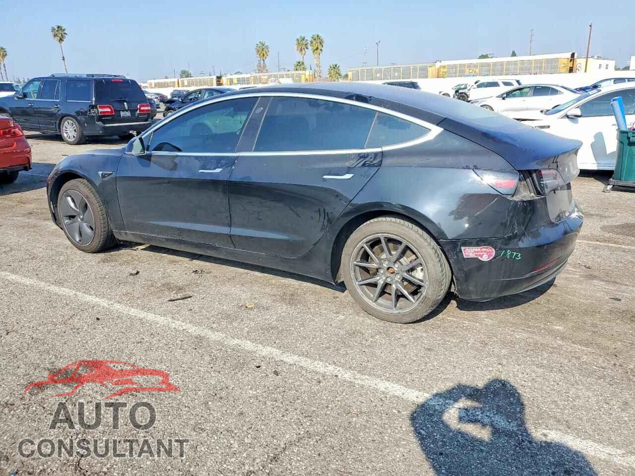 TESLA MODEL 3 2018 - 5YJ3E1EA8JF026435
