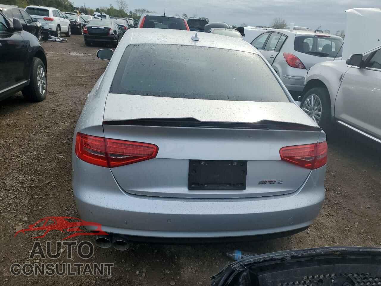 AUDI A4 2013 - WAUFFAFL9DN031804
