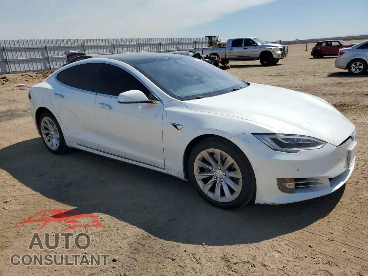 TESLA MODEL S 2018 - 5YJSA1E26JF281018