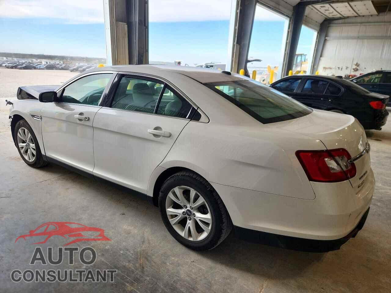 FORD TAURUS 2011 - 1FAHP2EW7BG133992