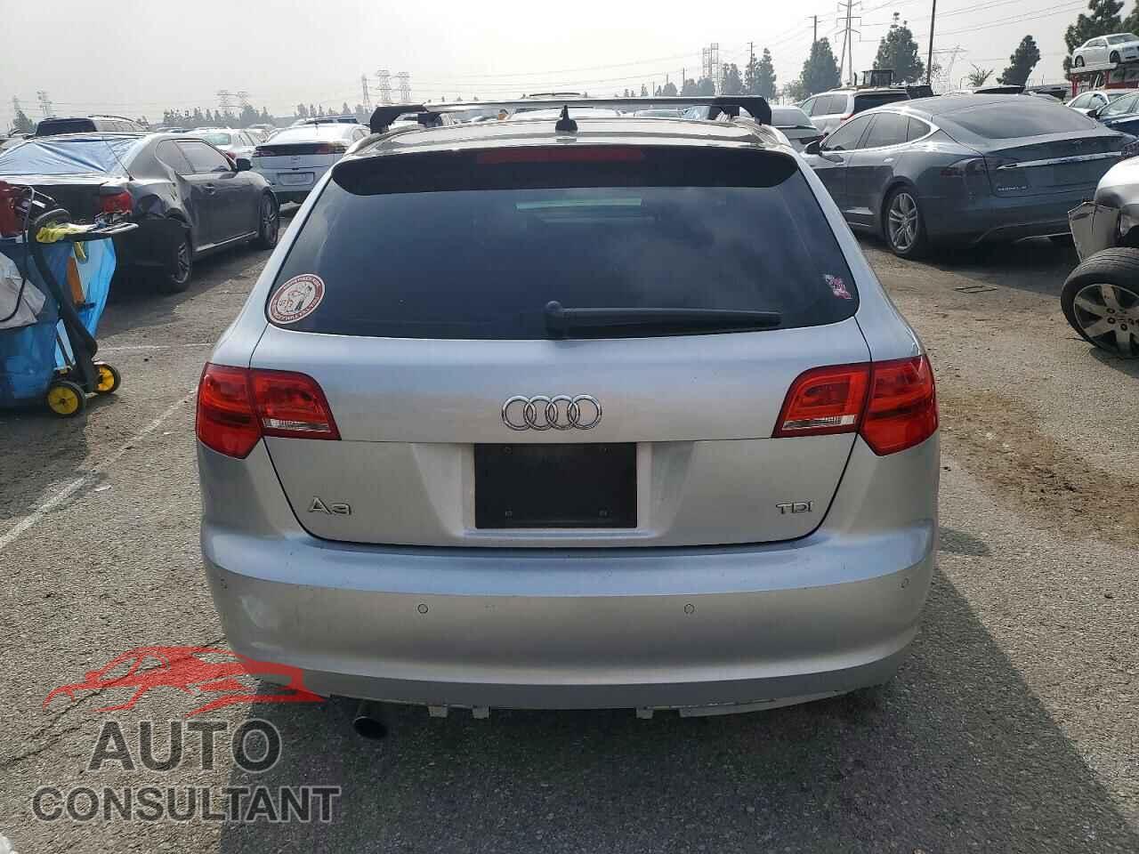 AUDI A3 2013 - WAUKJAFM2DA026411