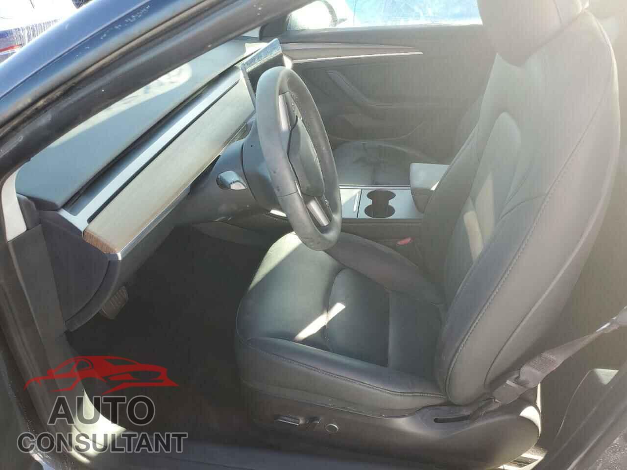 TESLA MODEL 3 2023 - 5YJ3E1EA5PF449367