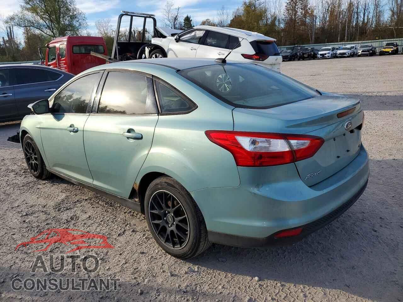 FORD FOCUS 2012 - 1FAHP3F2XCL322906