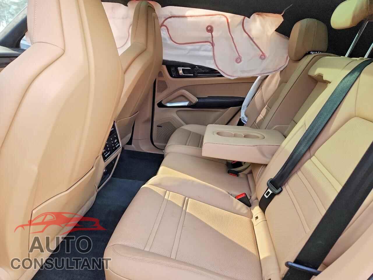 PORSCHE CAYENNE 2023 - WP1AF2AYXPDA20180