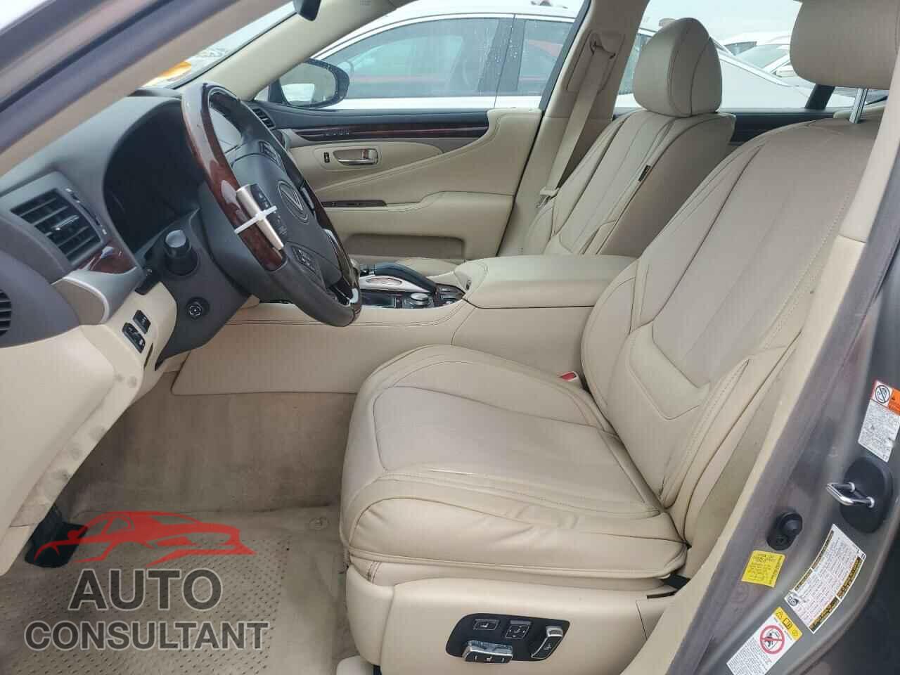 LEXUS LS460 2017 - JTHBL5EF1H5146379