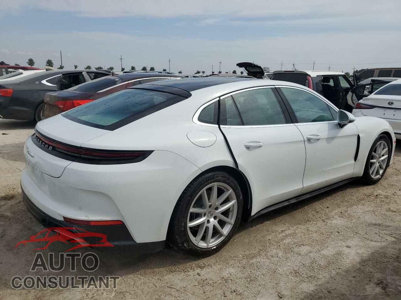 PORSCHE PANAMERA 2024 - WP0AA2YA3RL006770