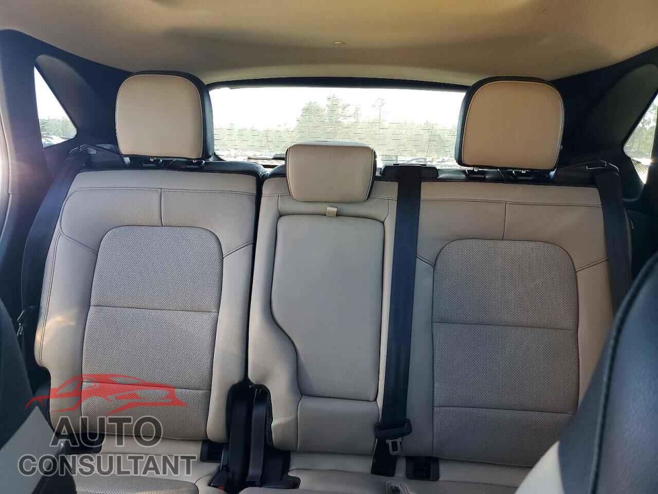 FORD ESCAPE 2020 - 1FMCU0DZ7LUA46329