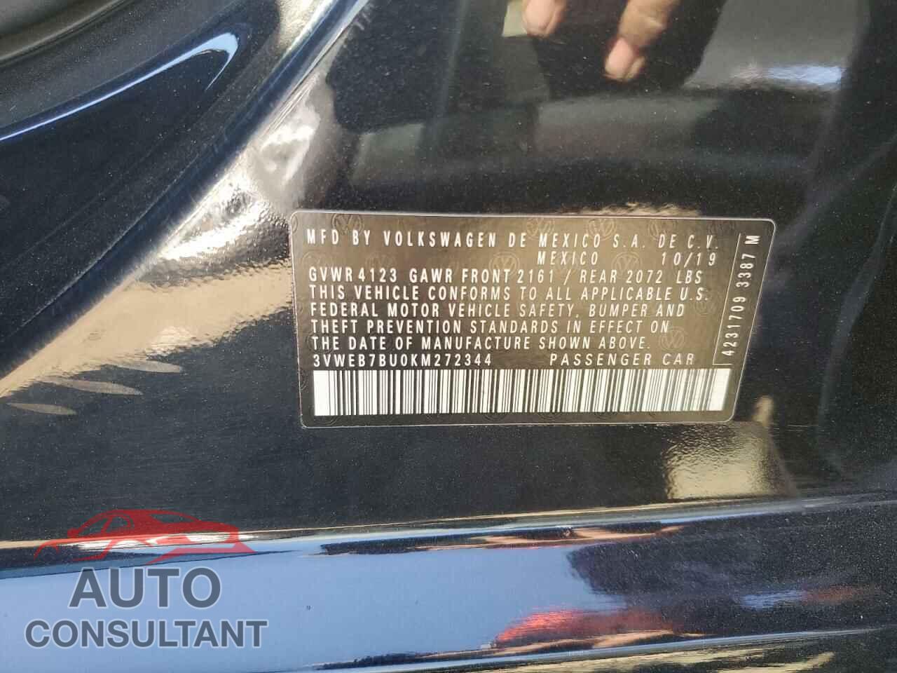 VOLKSWAGEN JETTA 2019 - 3VWEB7BU0KM272344