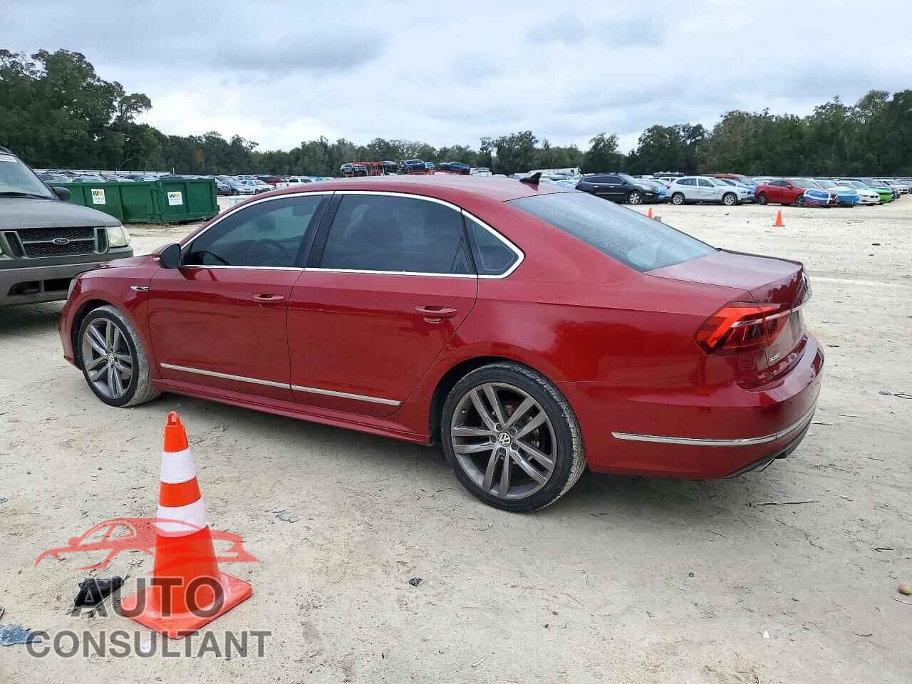 VOLKSWAGEN PASSAT 2017 - 1VWDT7A32HC046690