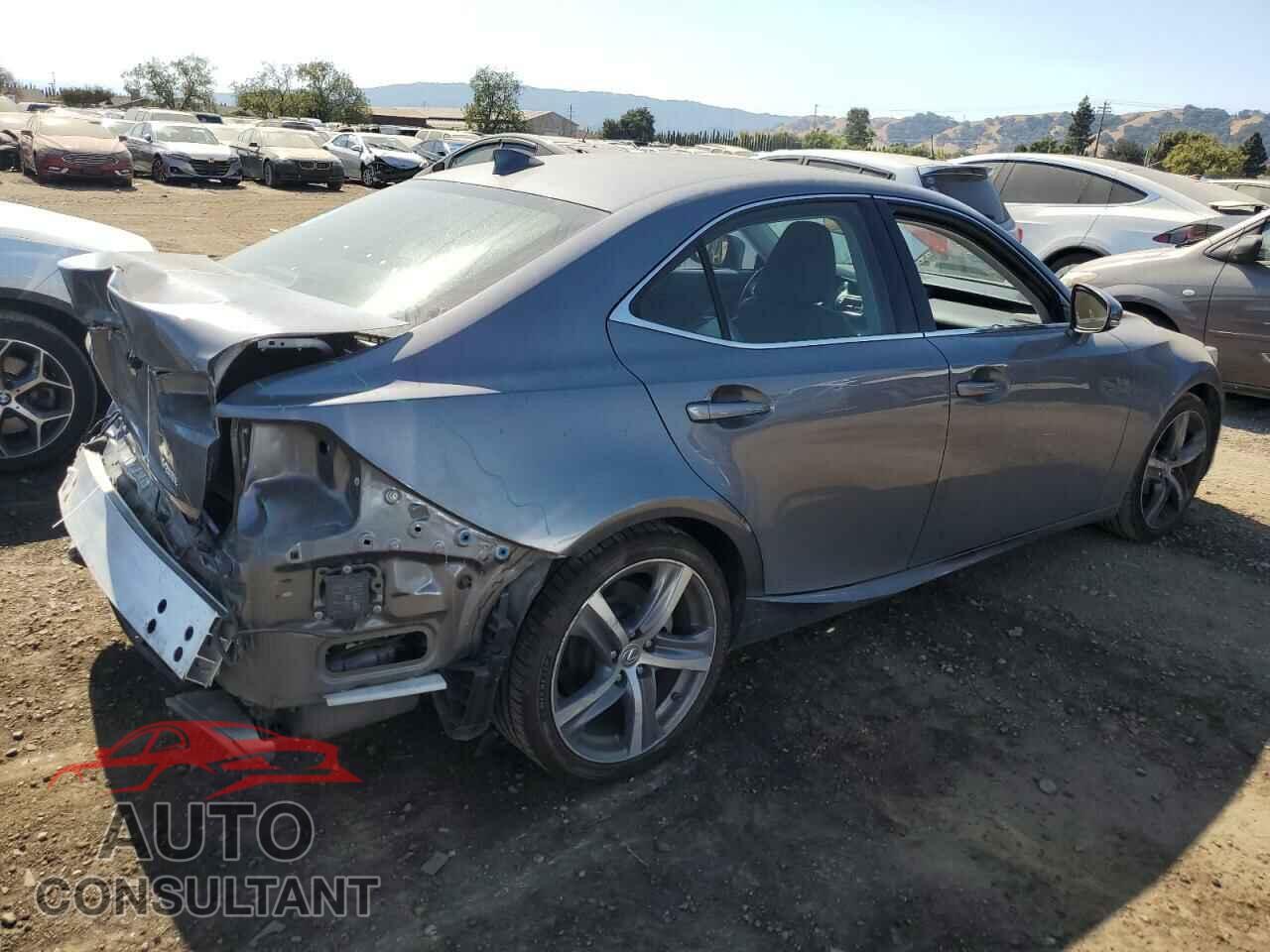 LEXUS IS 2017 - JTHBA1D22H5057546