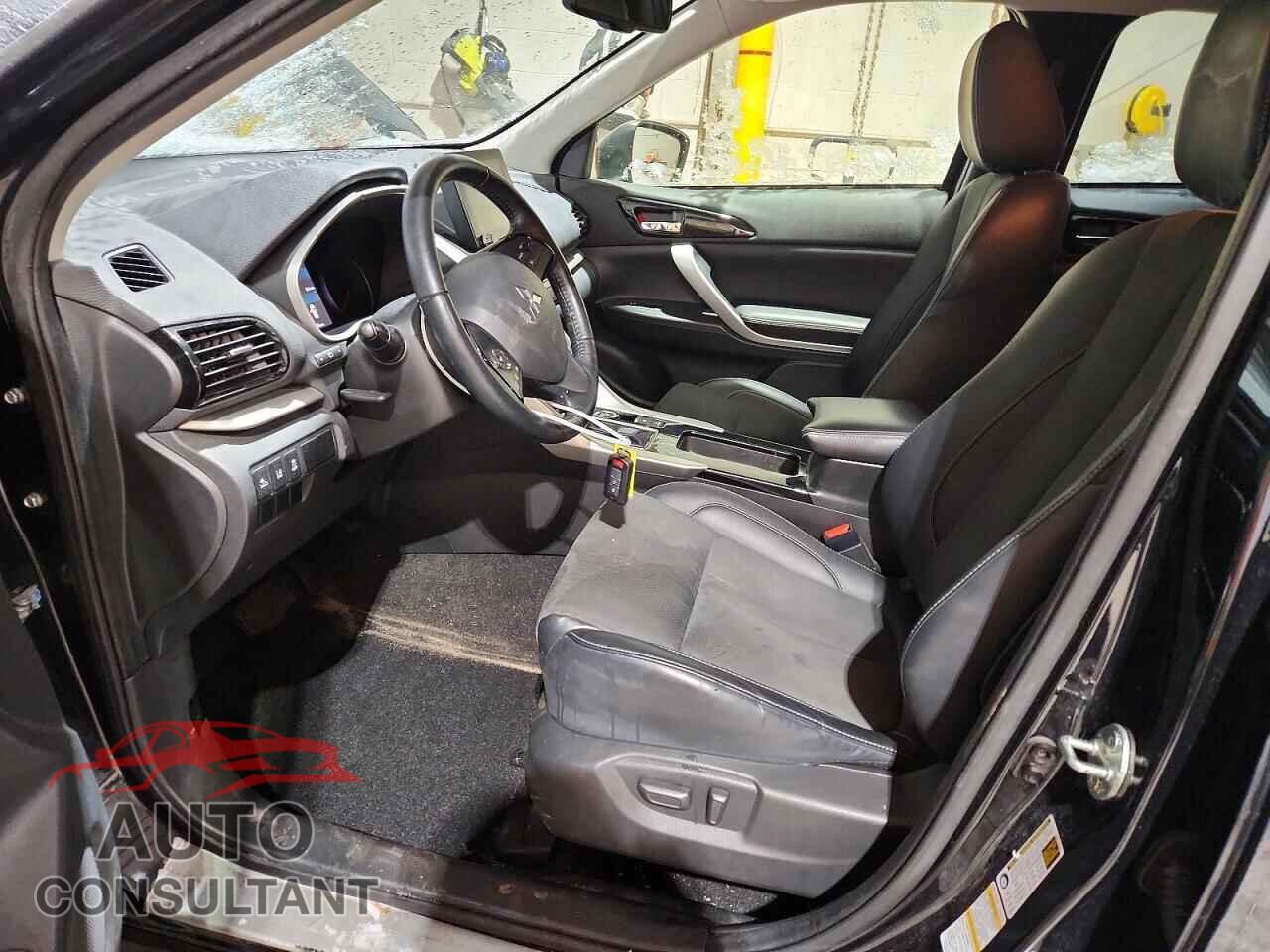 MITSUBISHI ECLIPSE 2022 - JA4ATWAA2NZ045508