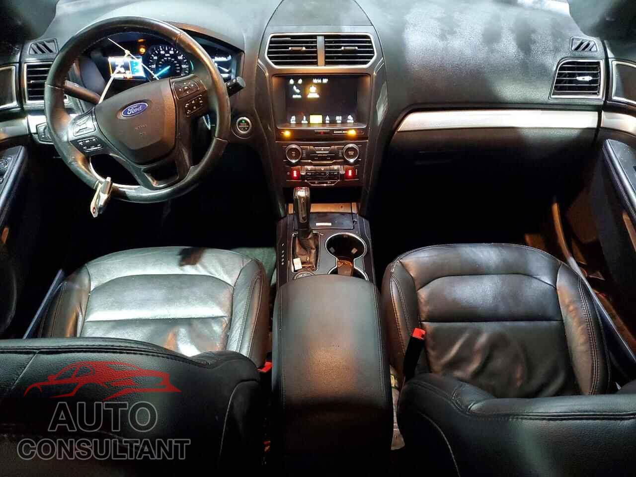 FORD EXPLORER 2017 - 1FM5K8D84HGE35259