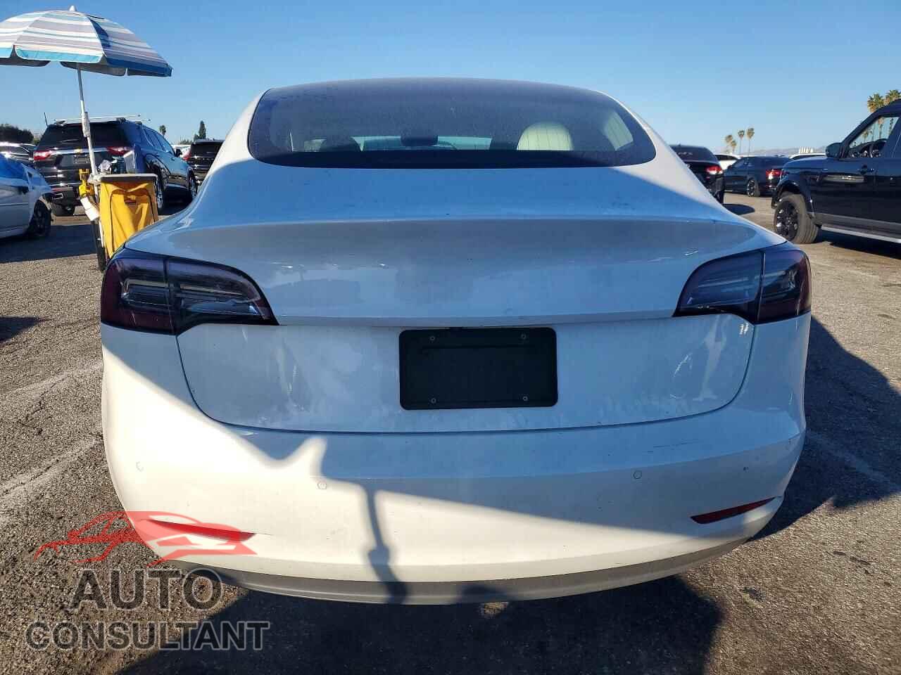 TESLA MODEL 3 2019 - 5YJ3E1EAXKF486892
