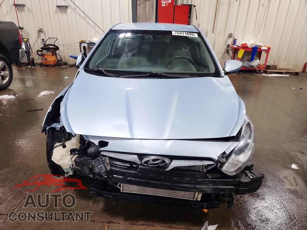 HYUNDAI ACCENT 2012 - KMHCT5AE4CU057449