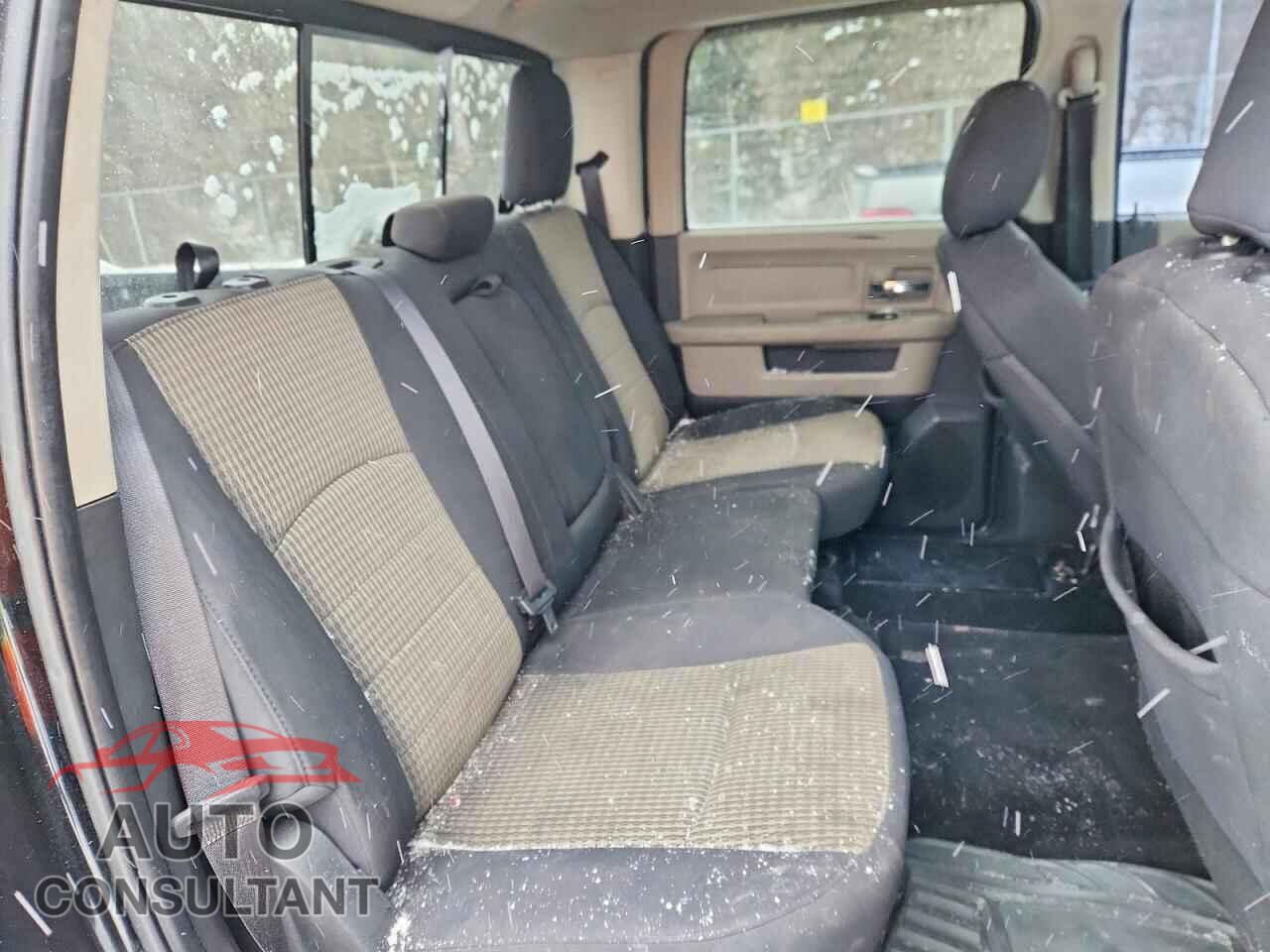DODGE RAM 1500 2012 - 1C6RD7LT4CS210224