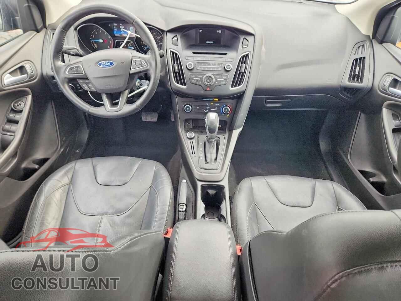 FORD FOCUS 2016 - 1FADP3K23GL235911