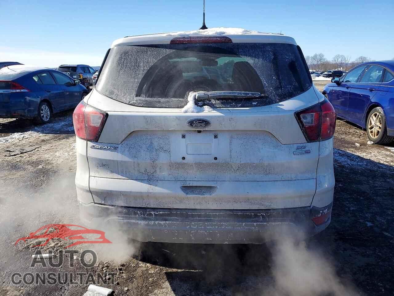 FORD ESCAPE 2019 - 1FMCU9GD7KUA48875