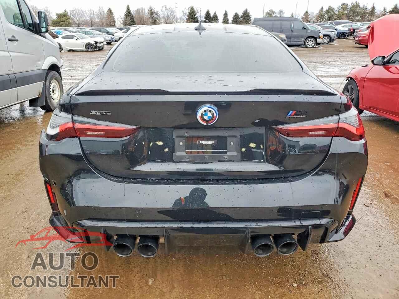 BMW M4 2023 - WBS43AZ0XPCM40679