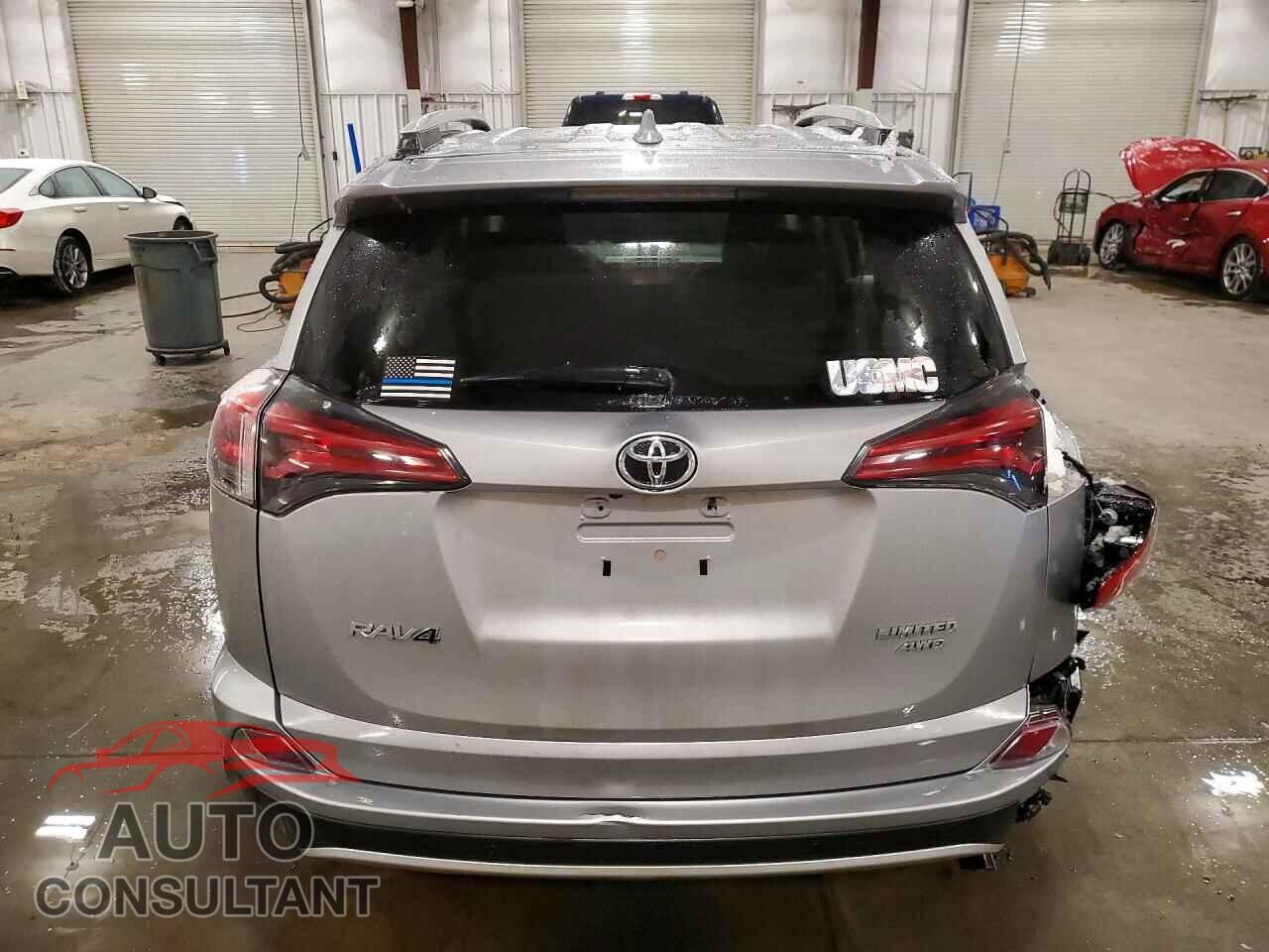 TOYOTA RAV4 2016 - 2T3DFREV7GW487258