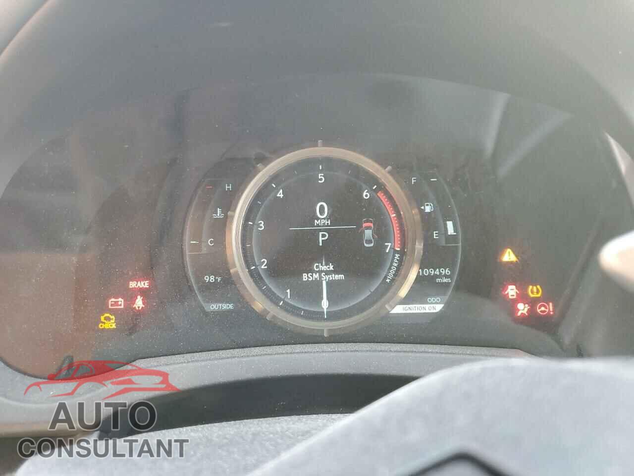LEXUS IS 2016 - JTHBA1D29G5036773