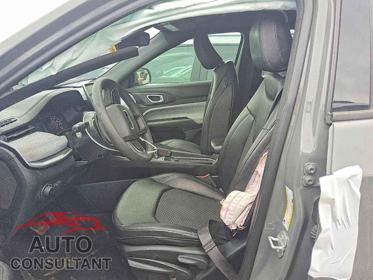JEEP COMPASS 2024 - 3C4NJDBN8RT580939