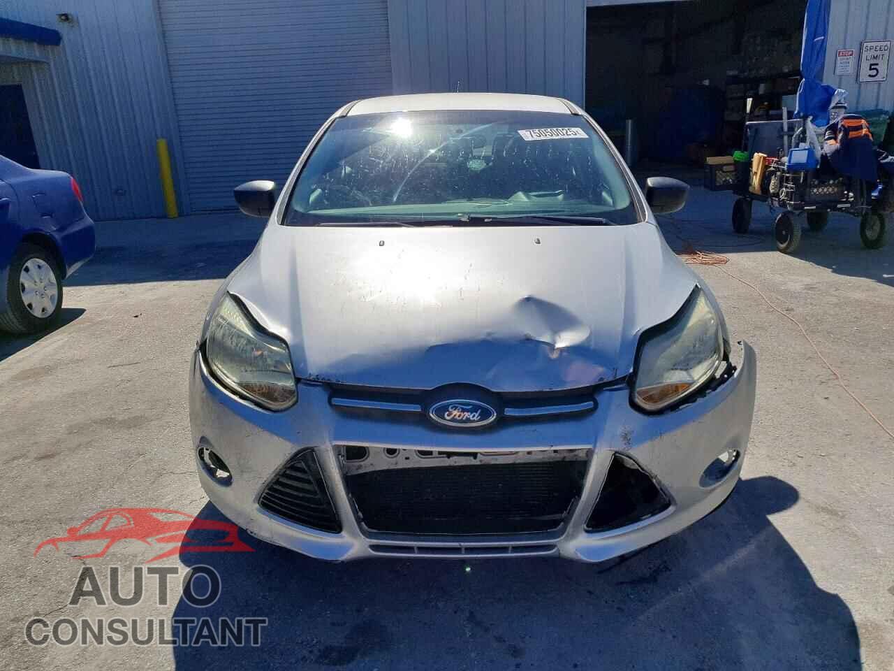 FORD FOCUS 2012 - 1FAHP3E25CL188257