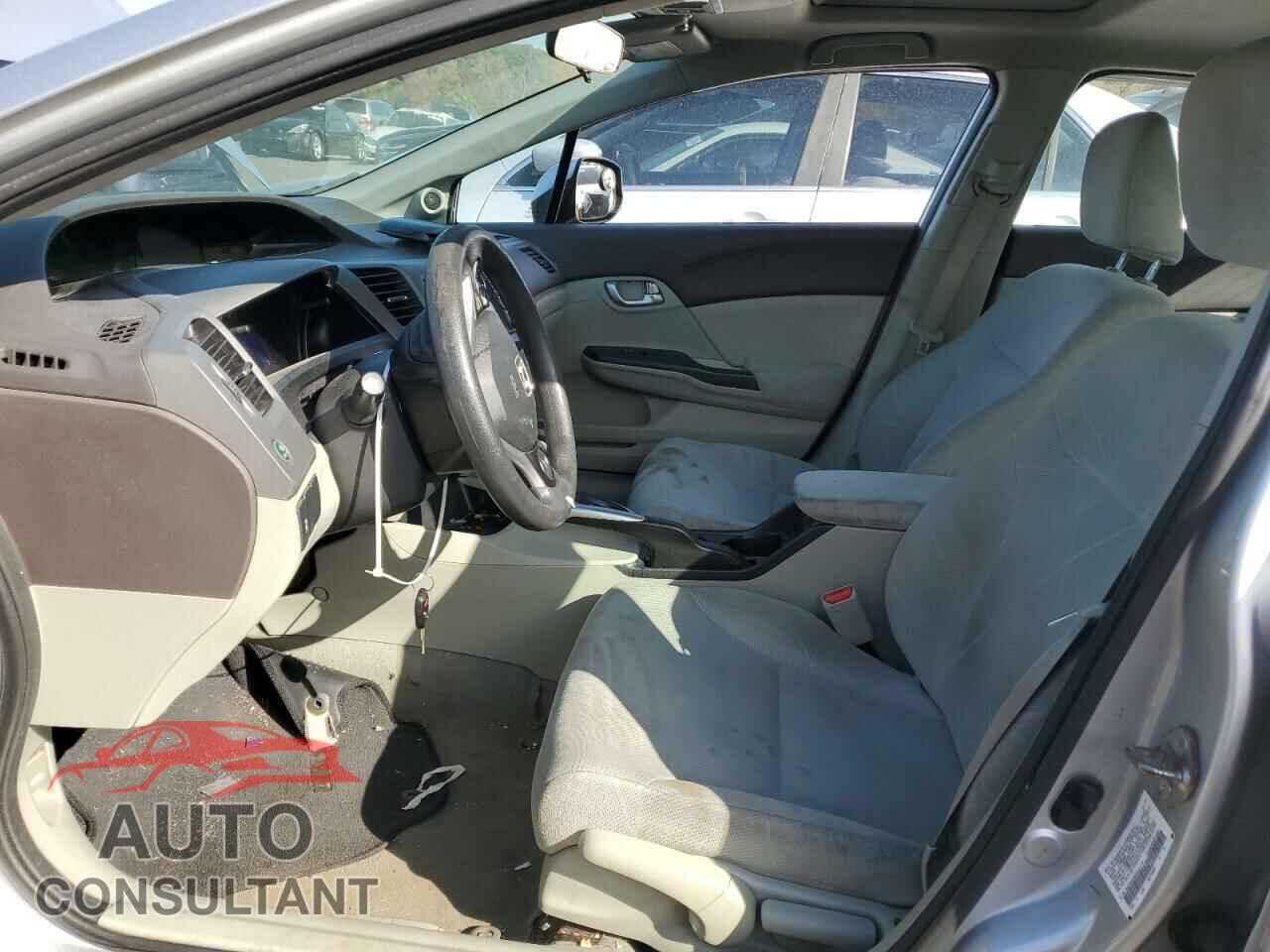 HONDA CIVIC 2012 - 2HGFB2F88CH547273
