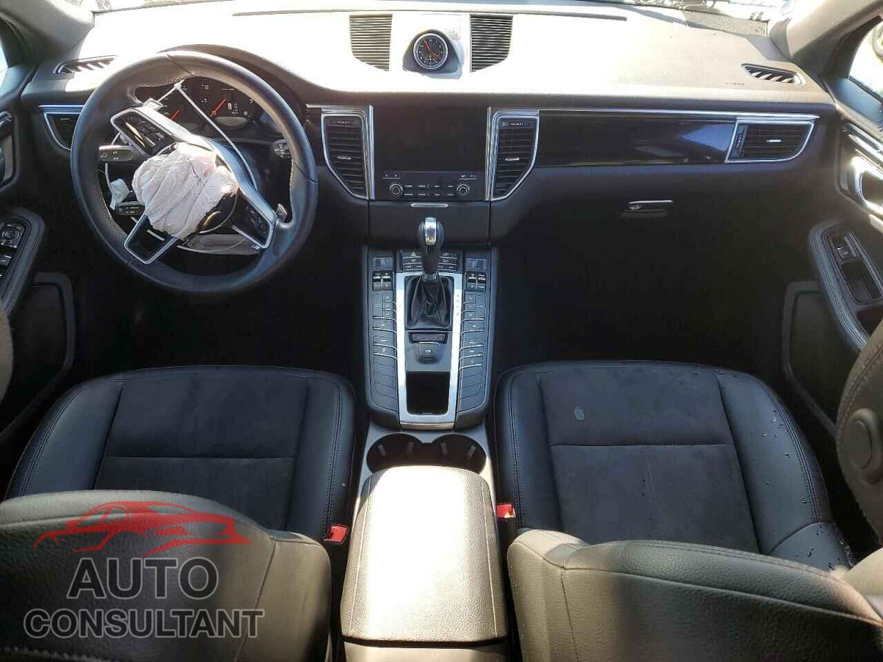 PORSCHE MACAN 2018 - WP1AA2A56JLB23758
