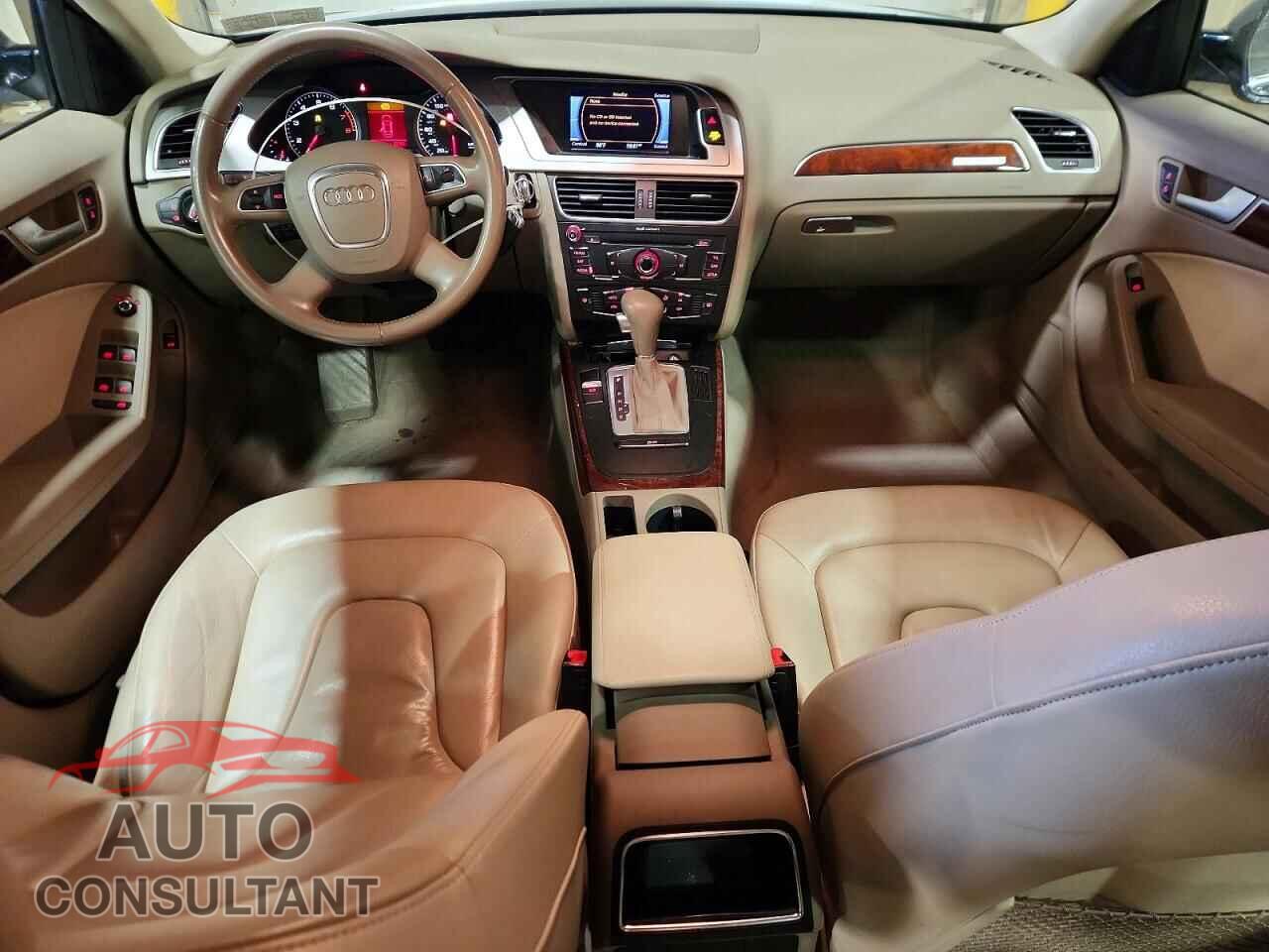 AUDI A4 2012 - WAUBFAFL7CA087907