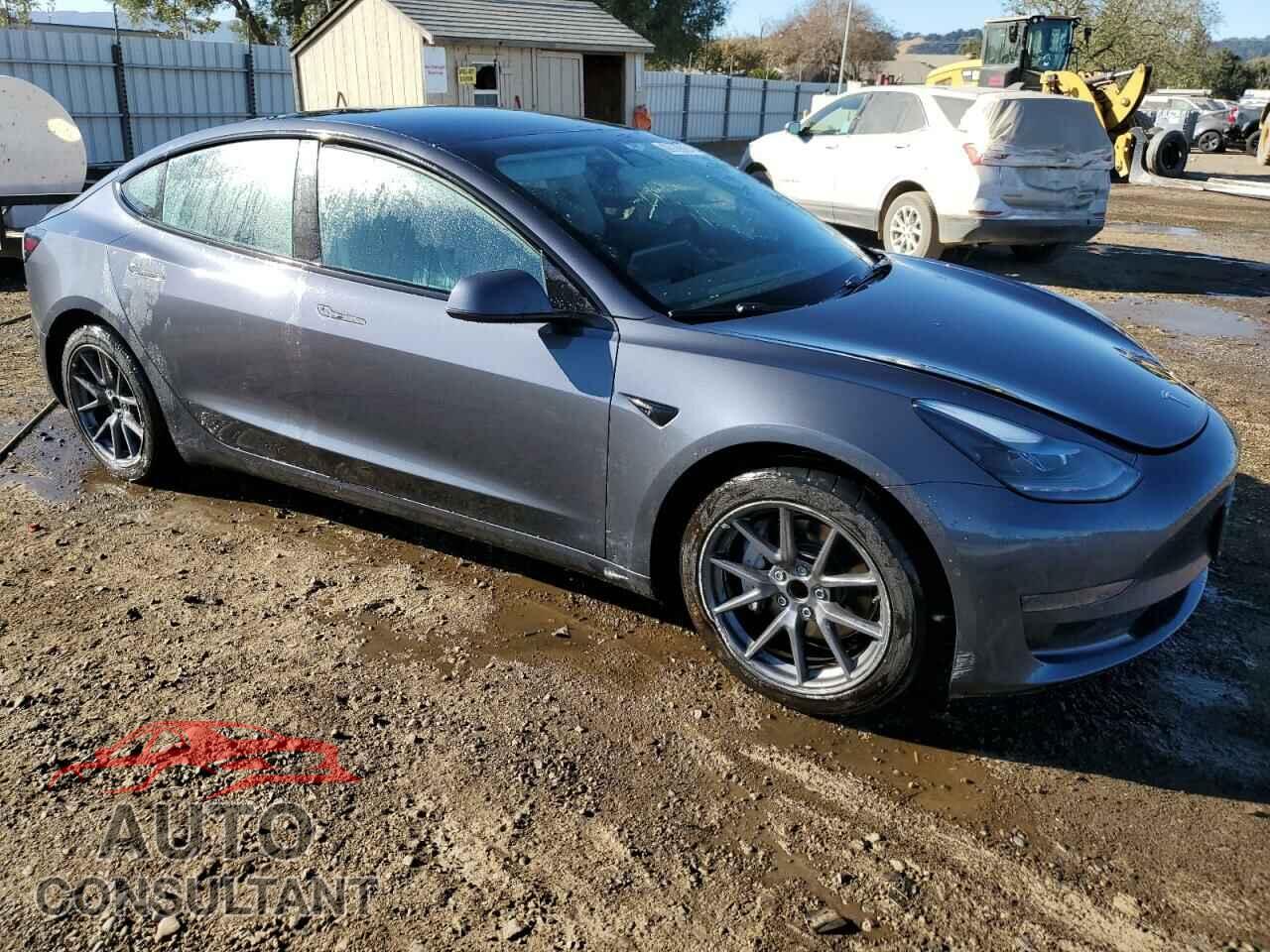 TESLA MODEL 3 2022 - 5YJ3E1EA0NF370685