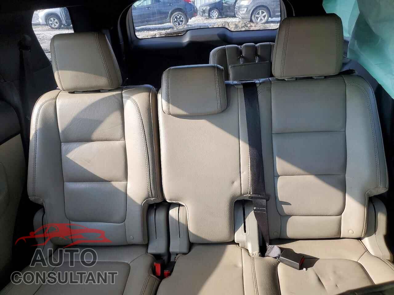 FORD EXPLORER 2013 - 1FM5K7D88DGA87602