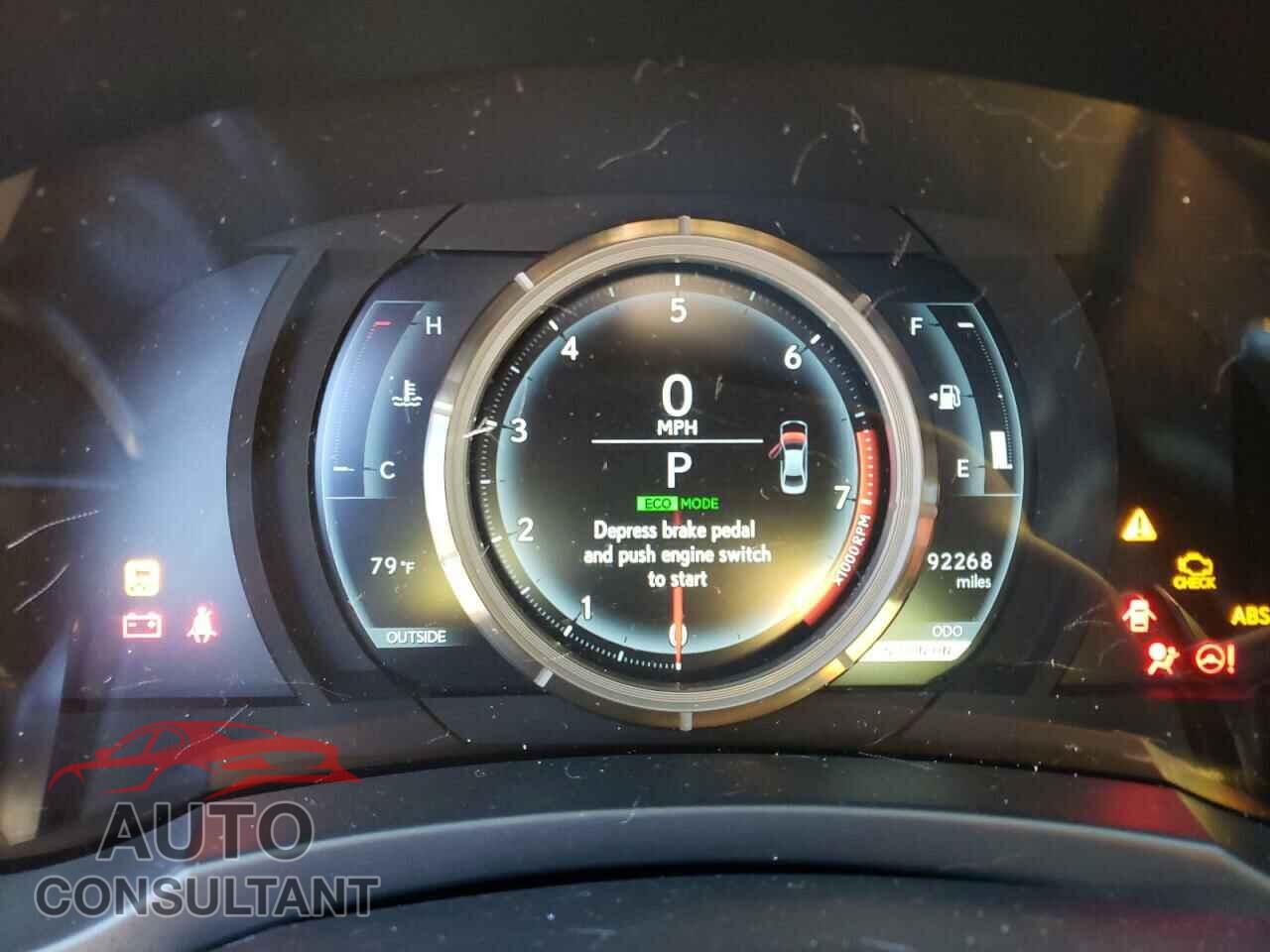 LEXUS IS 2015 - JTHCE1D26F5010087