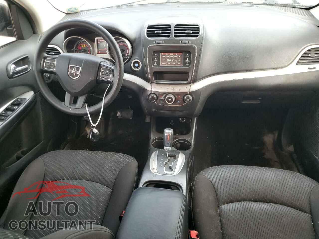 DODGE JOURNEY 2017 - 3C4PDCBG0HT537545