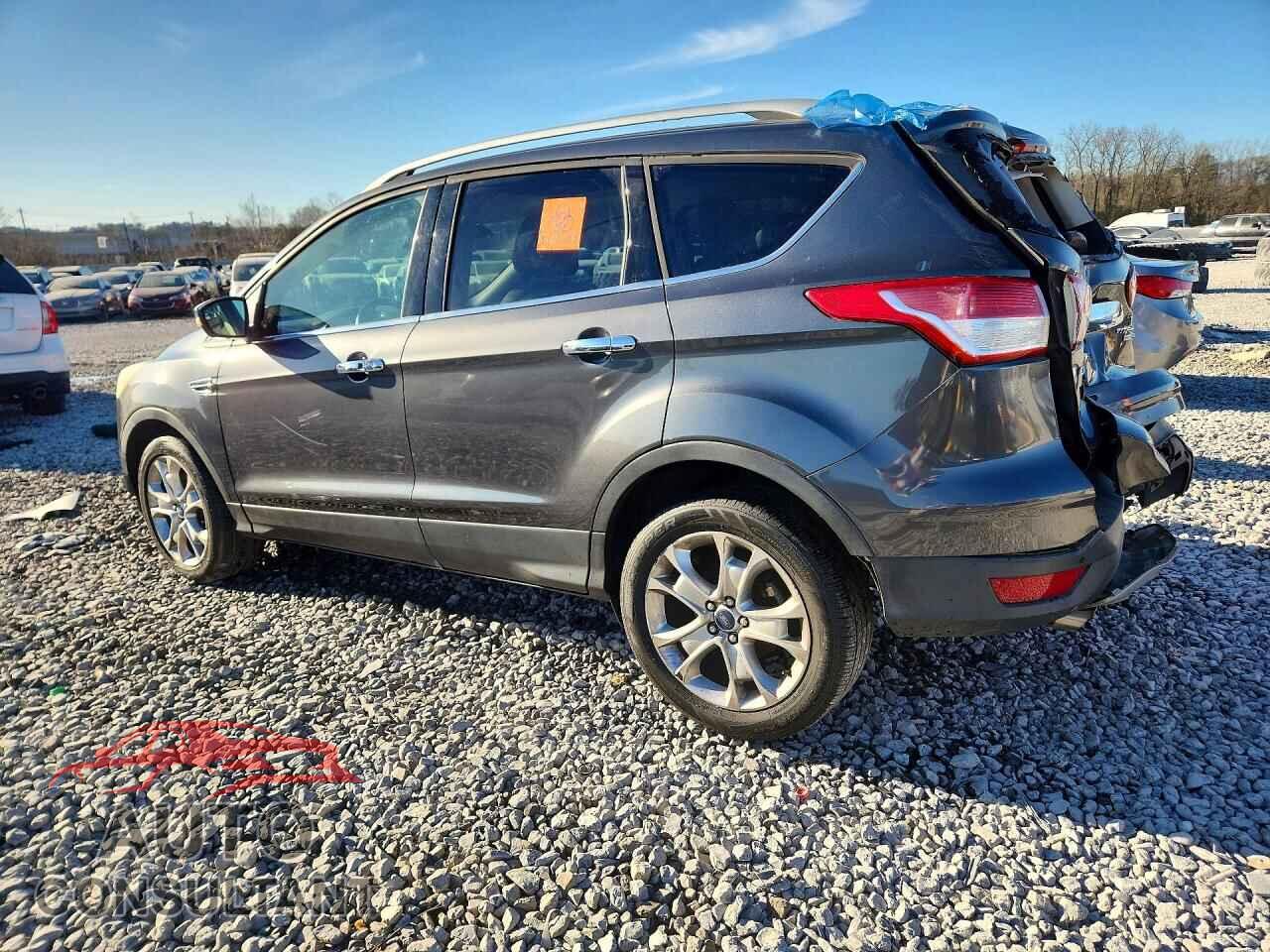 FORD ESCAPE 2015 - 1FMCU9J96FUC82399