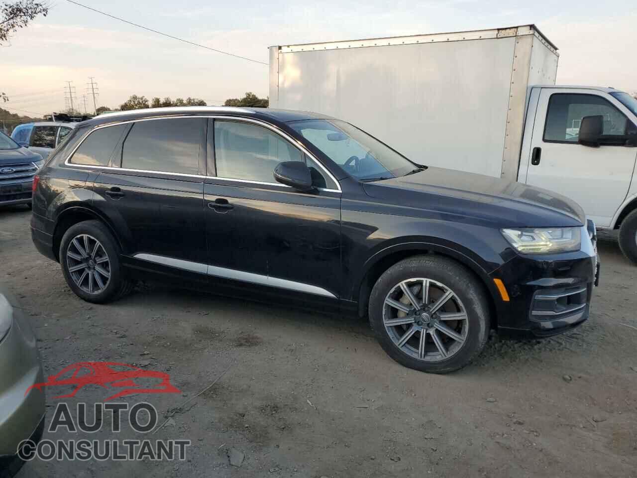 AUDI Q7 2017 - WA1VAAF70HD000656