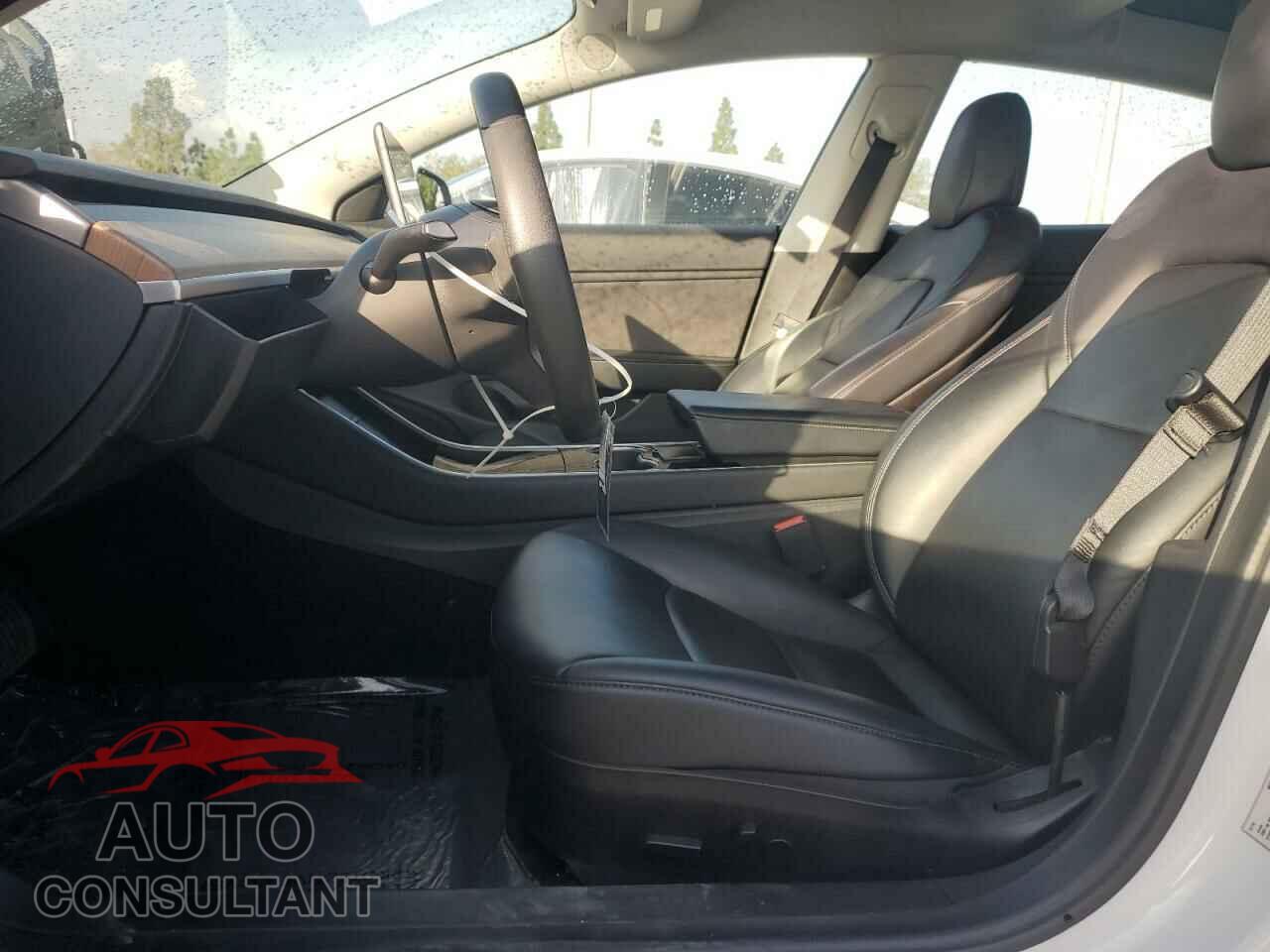 TESLA MODEL 3 2020 - 5YJ3E1EB0LF638477