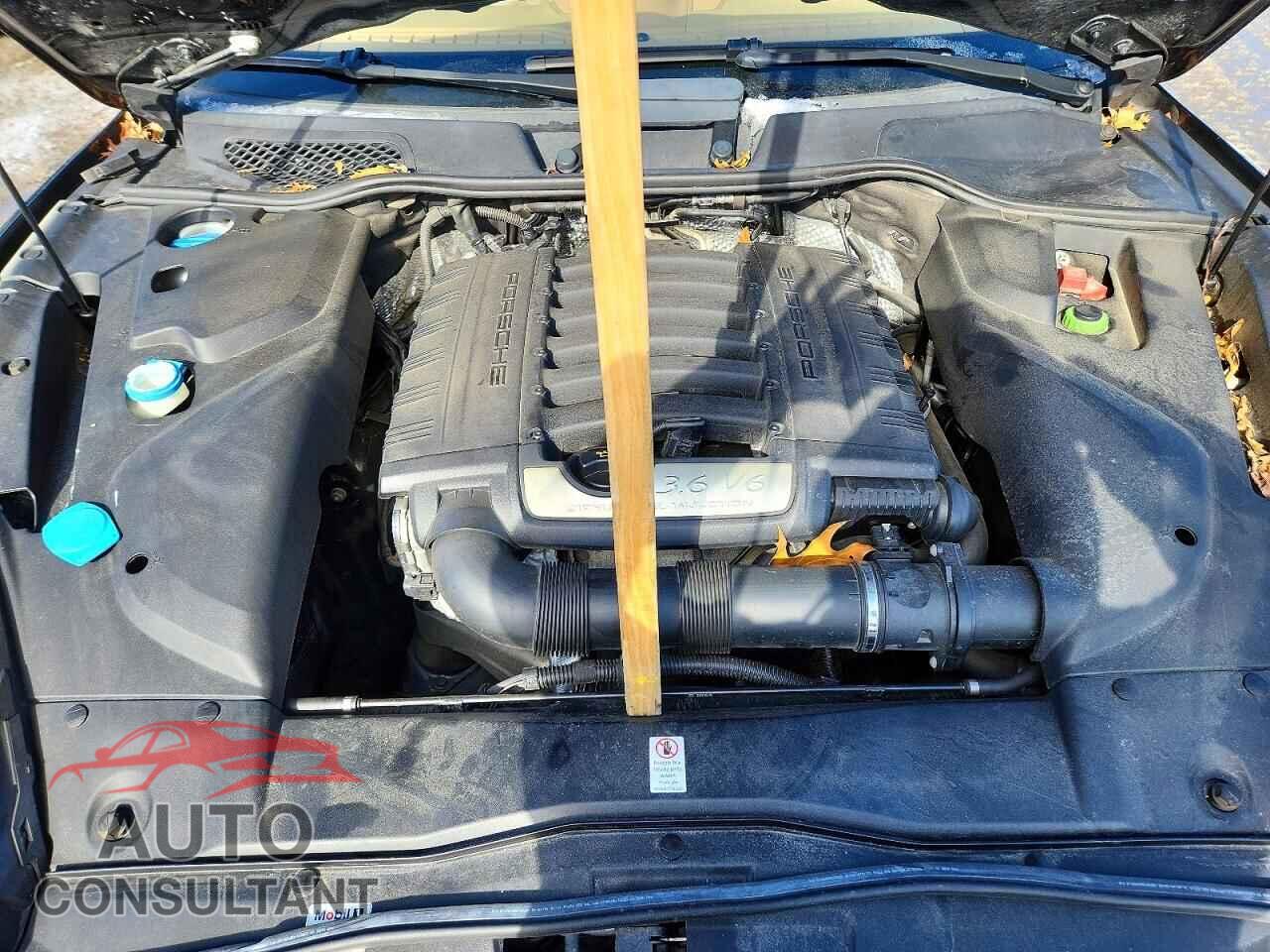 PORSCHE CAYENNE 2017 - WP1AA2A24HKA85940