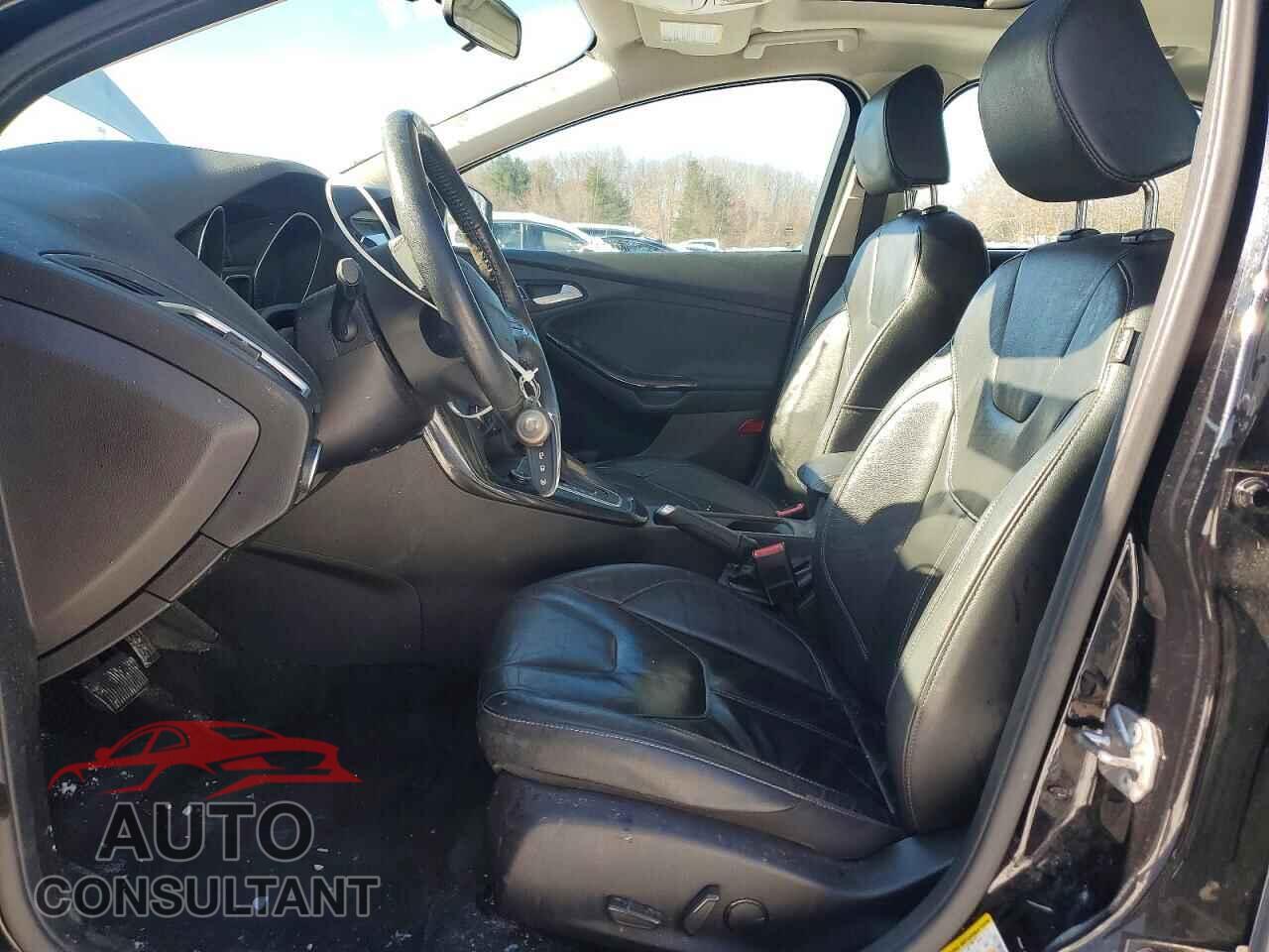 FORD FOCUS 2016 - 1FADP3N28GL353982