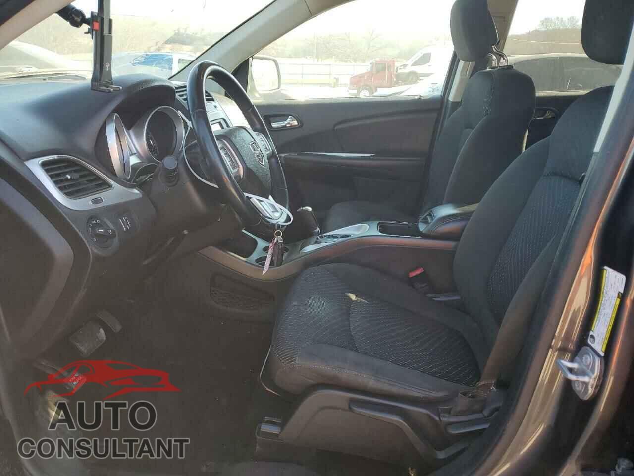 DODGE JOURNEY 2018 - 3C4PDCBB2JT188902