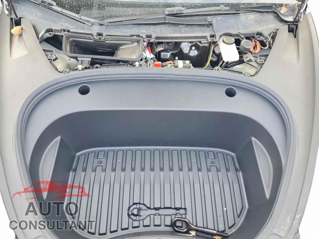 TESLA MODEL 3 2023 - 5YJ3E1EA7PF562530