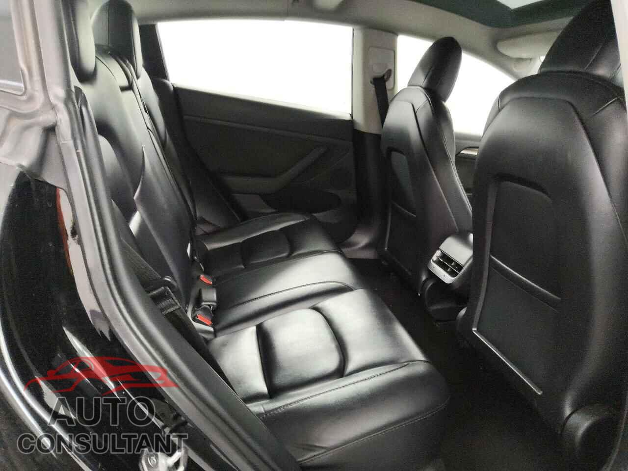 TESLA MODEL 3 2022 - 5YJ3E1EA3NF191119