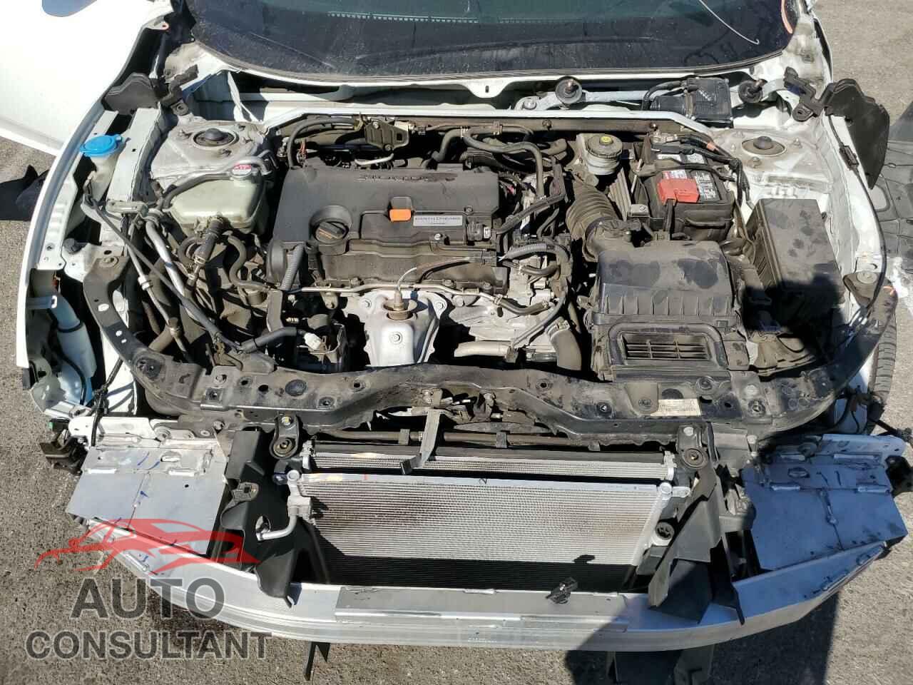 HONDA CIVIC 2018 - 2HGFC2F57JH540959