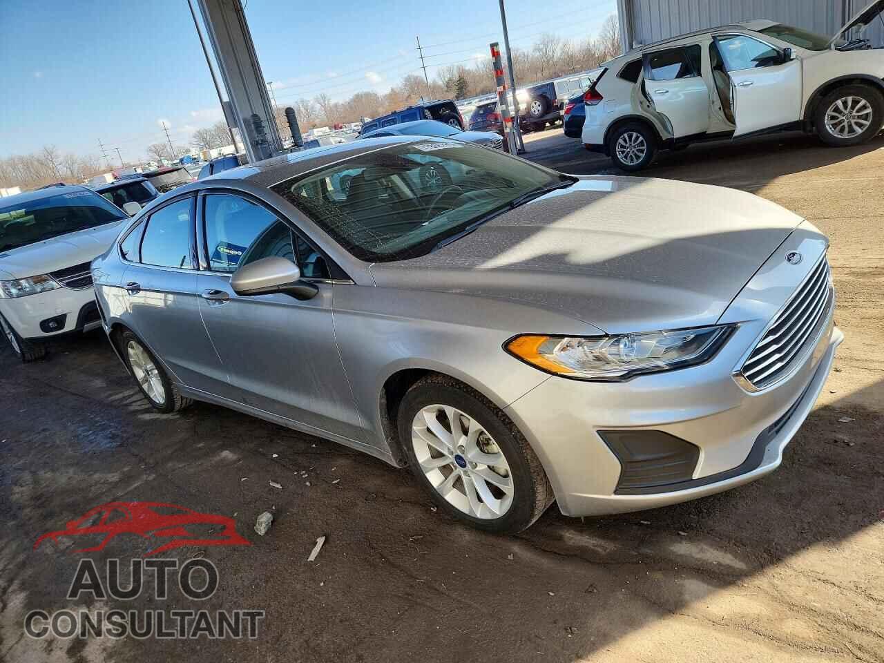 FORD FUSION 2020 - 3FA6P0LU5LR186343