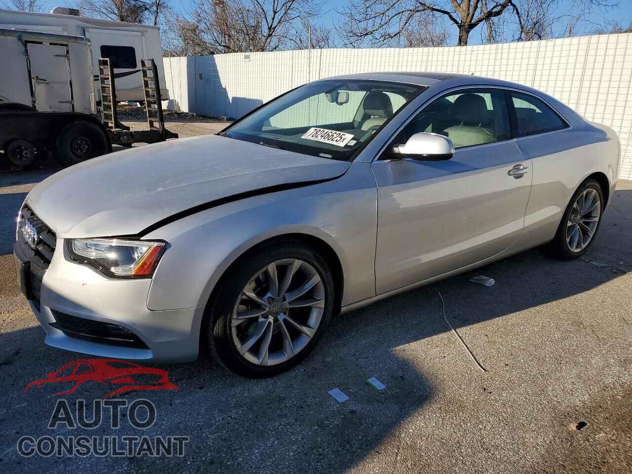 AUDI A5 2013 - WAULFAFR3DA060570