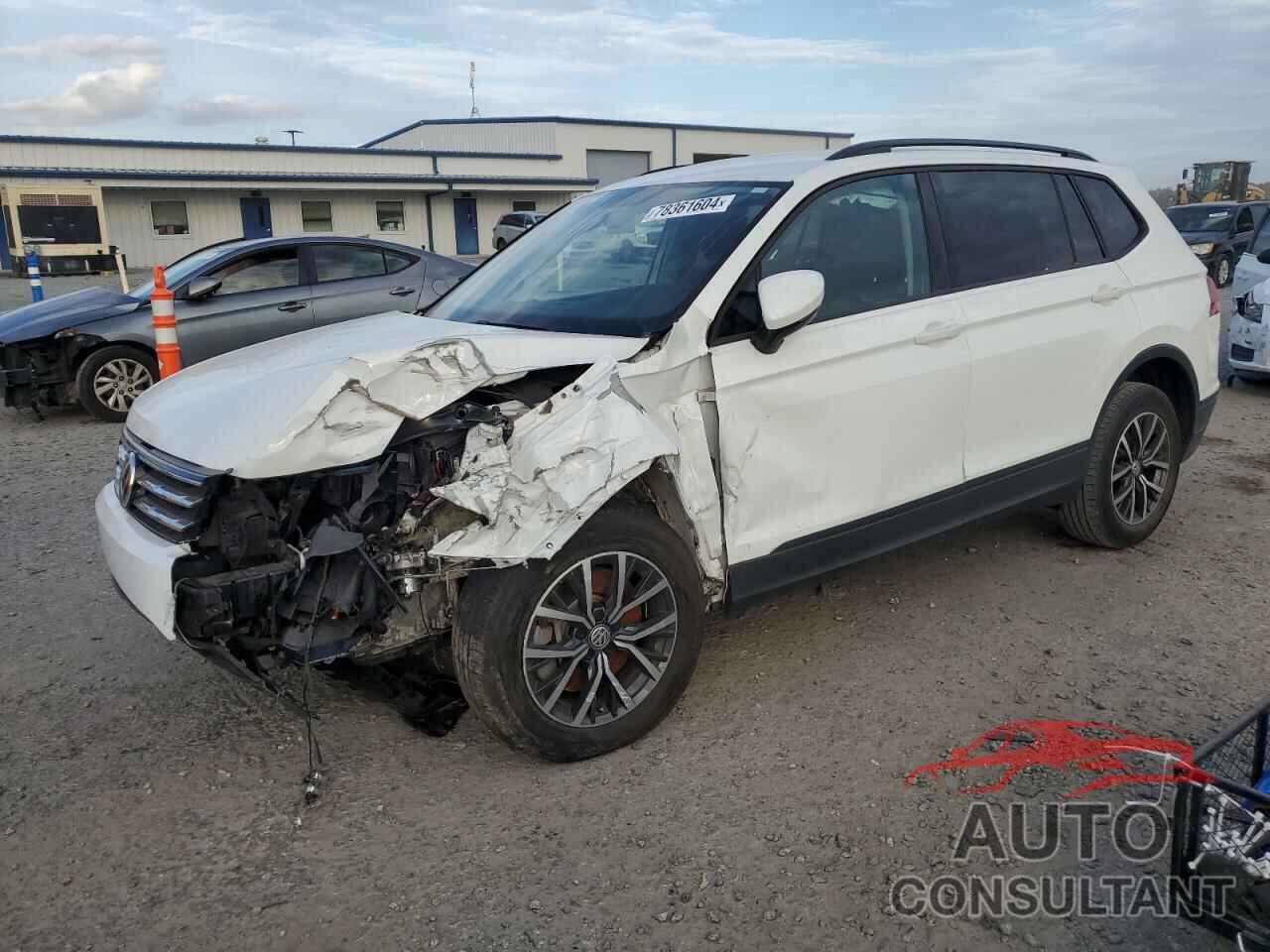 VOLKSWAGEN TIGUAN 2021 - 3VV1B7AX0MM038609