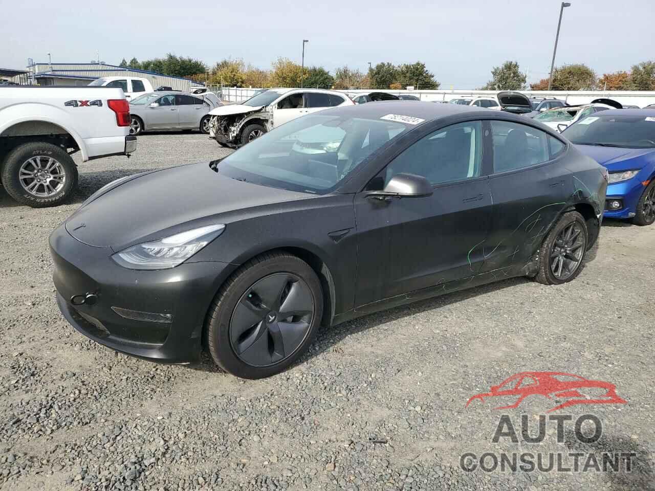 TESLA MODEL 3 2018 - 5YJ3E1EA8JF153069