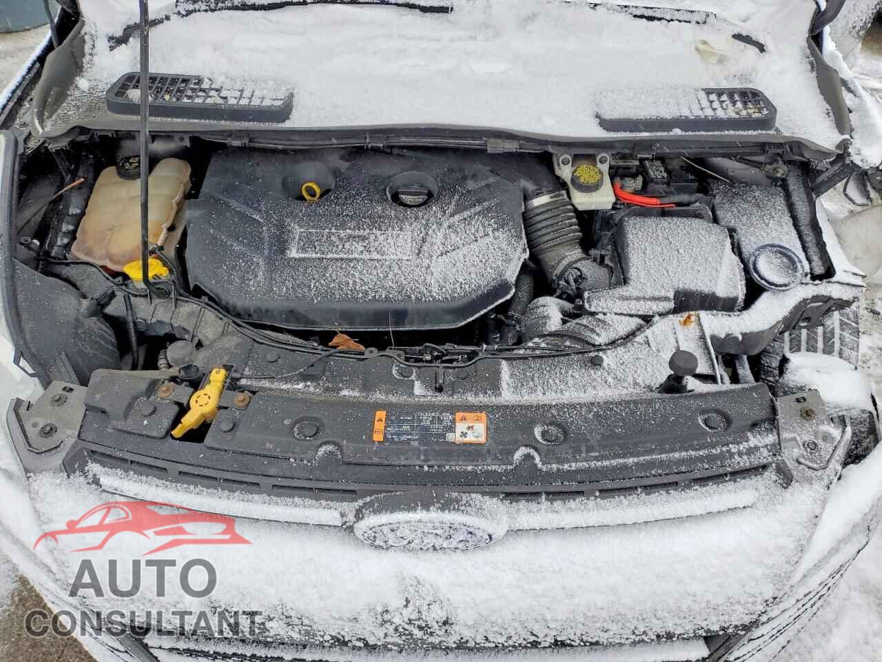 FORD ESCAPE 2015 - 1FMCU9G91FUC65095